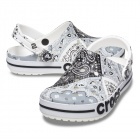 Crocs Bayaband Bandana Print Clog Női papucs